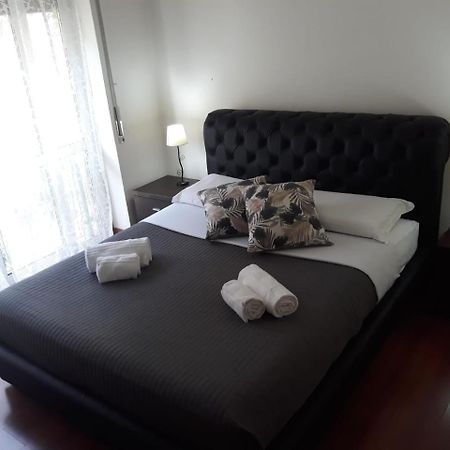 La Foglia Blu B&B Рим Екстериор снимка