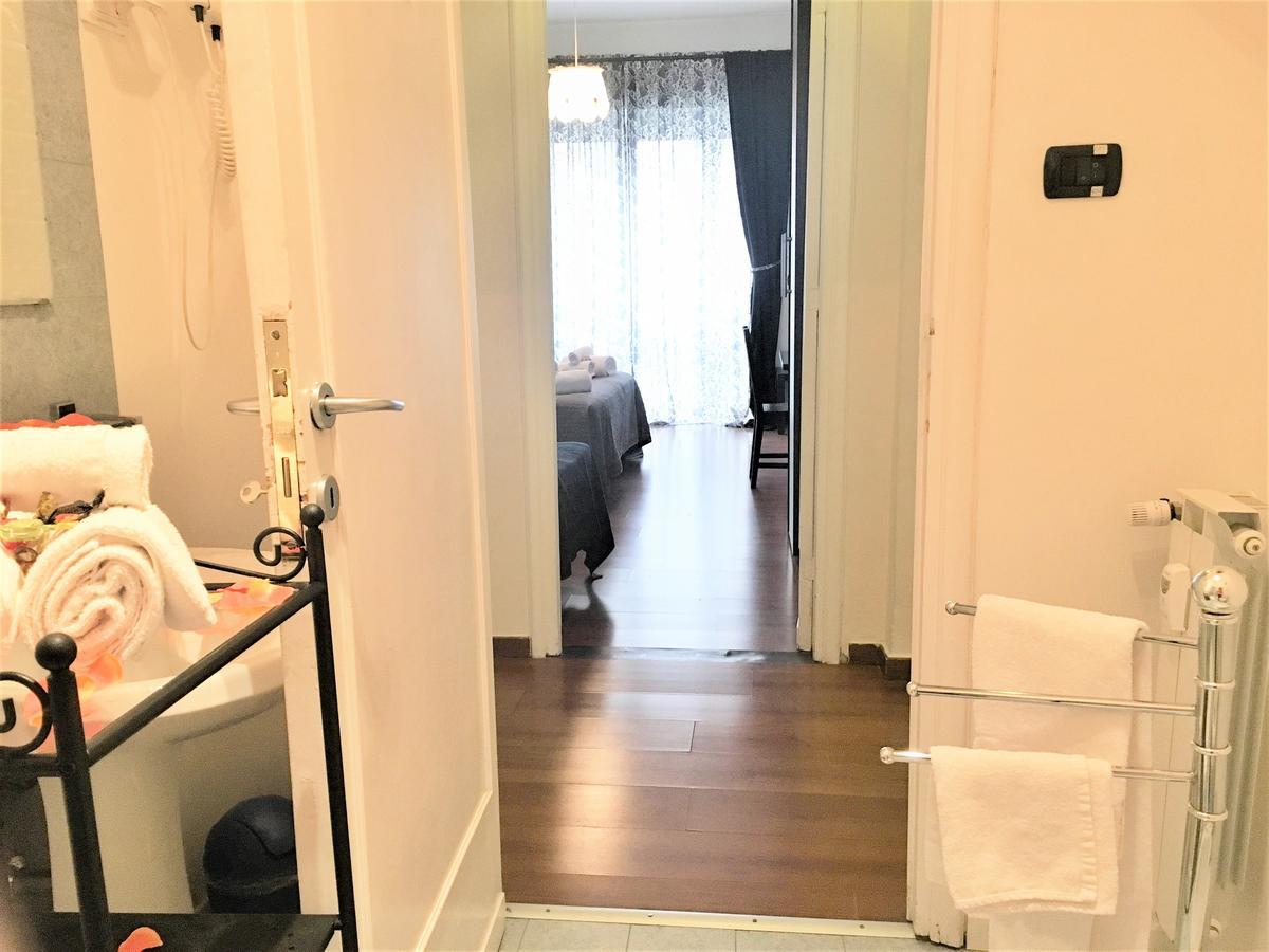 La Foglia Blu B&B Рим Екстериор снимка