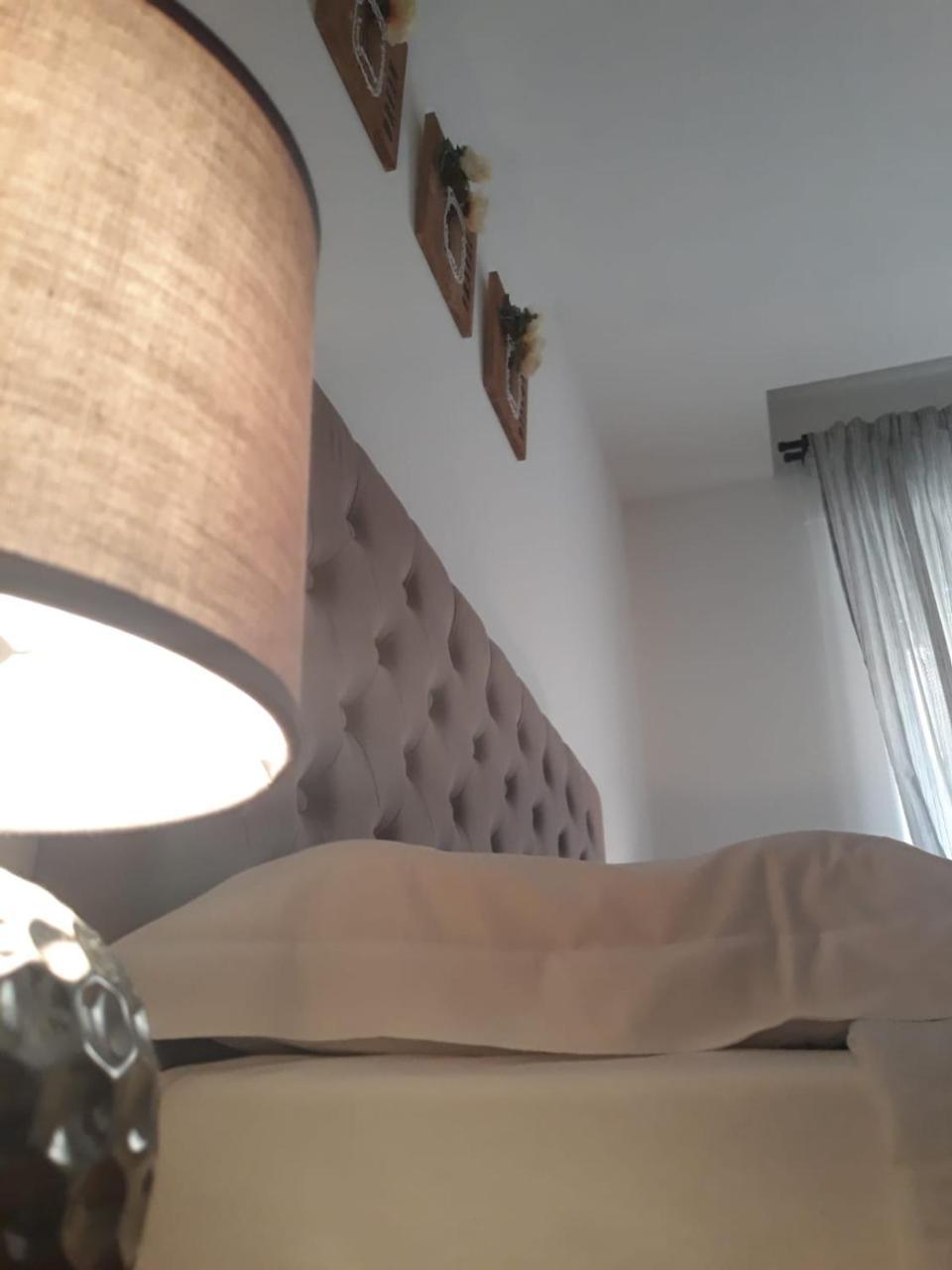 La Foglia Blu B&B Рим Екстериор снимка